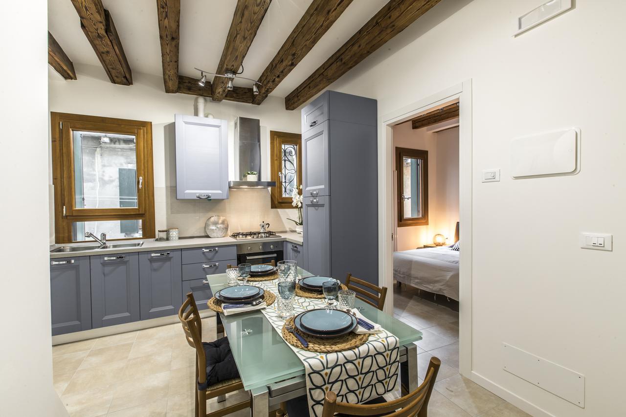 Ca Rezzonico Apartment R&R Benátky Exteriér fotografie